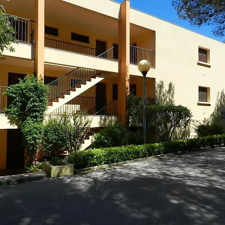 Le Lavandou, 3 Pieces, 5 Personnes - Fr-1-251-663 Apartment